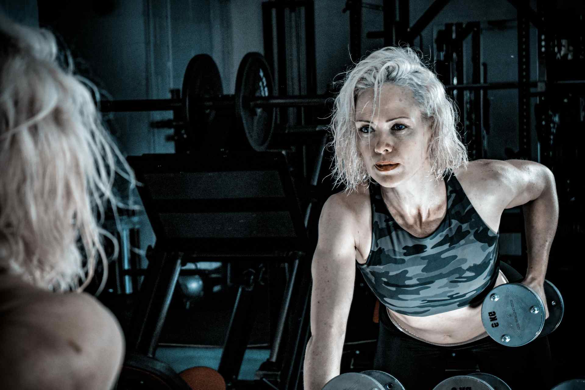 3 exercícios que o vão ajudar a livrar-se daquele pneuzinho teimoso. Palavra de PT