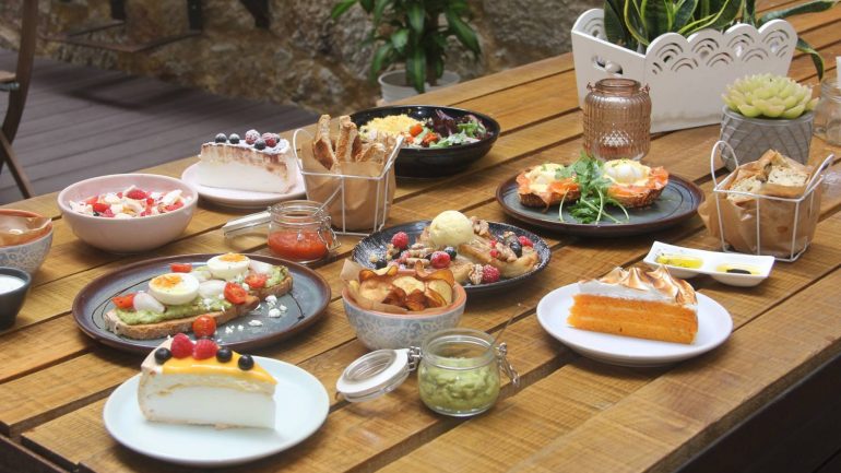 O brunch da Miss Pavlova é servido, à carta, todos os dias