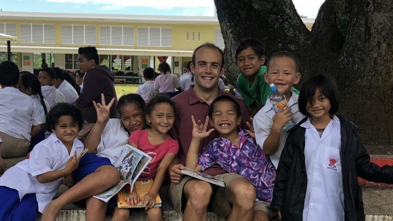 Voluntariado no estrangeiro. 5 organizações mundiais para onde pode ir ajudar