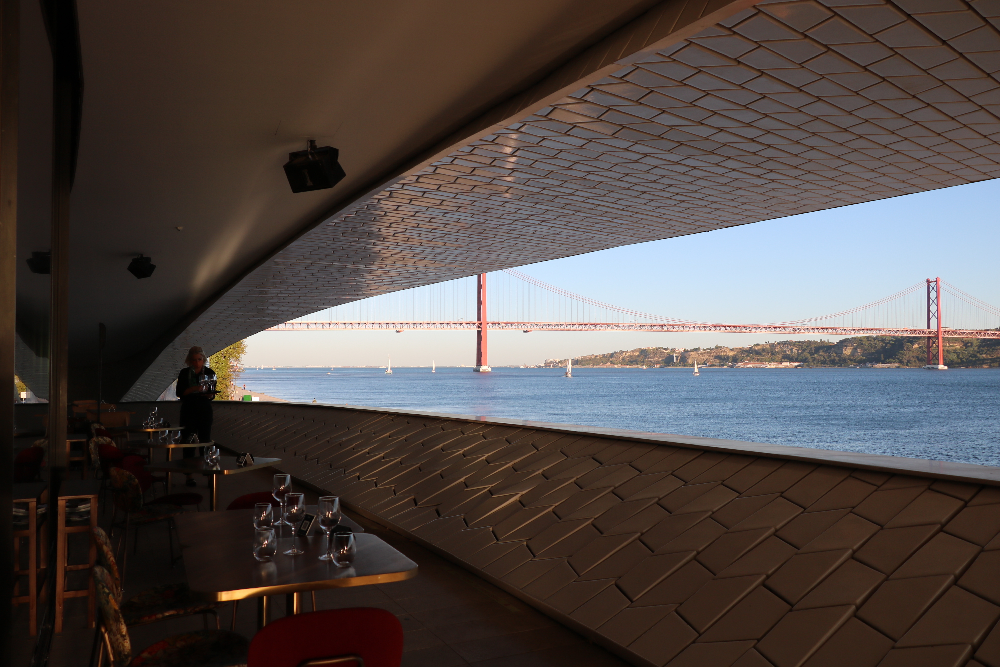 Brunch de Natal com vista para o Tejo? Não é um sonho, é no MAAT Café & Kitchen