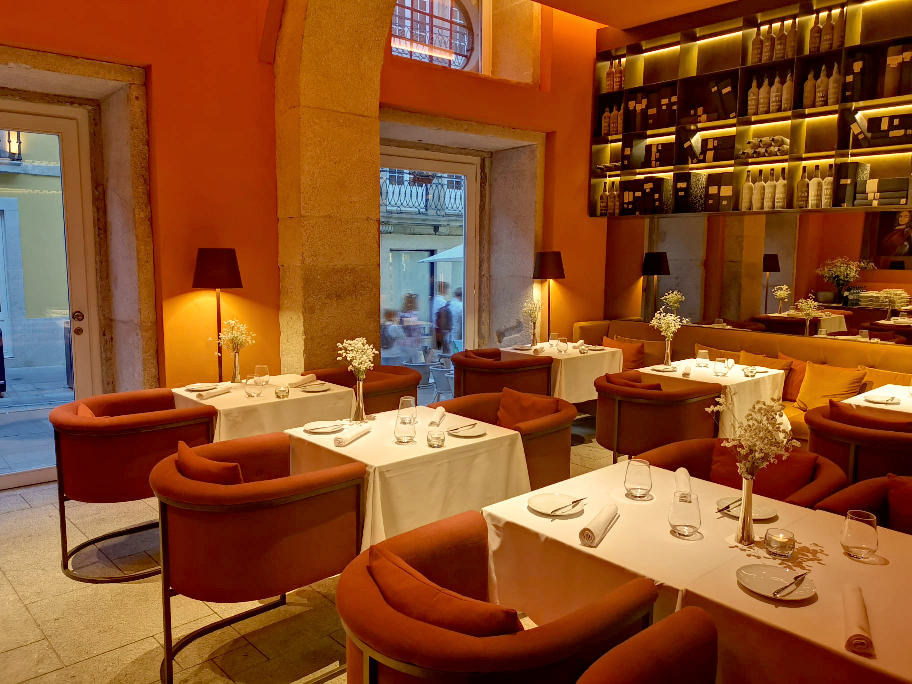 Há um novo restaurante no Porto em muito boa companhia — e abre já esta quarta-feira