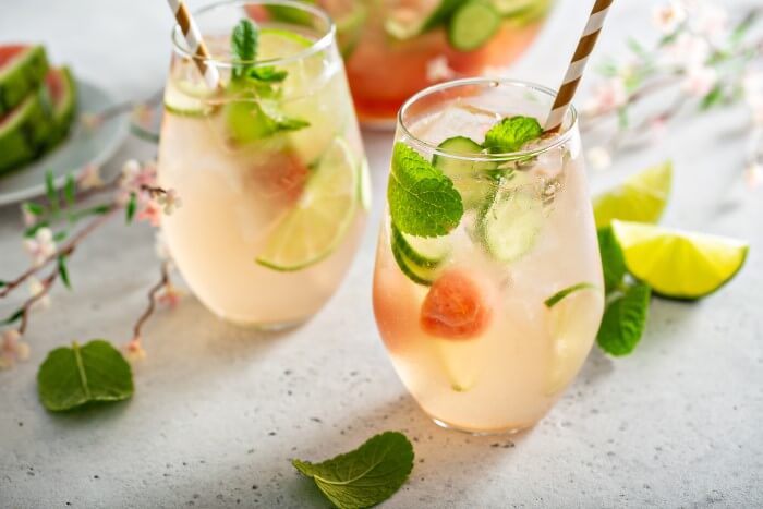 Aprenda a fazer as melhores sangrias de sempre. 5 receitas simples que pode fazer em casa