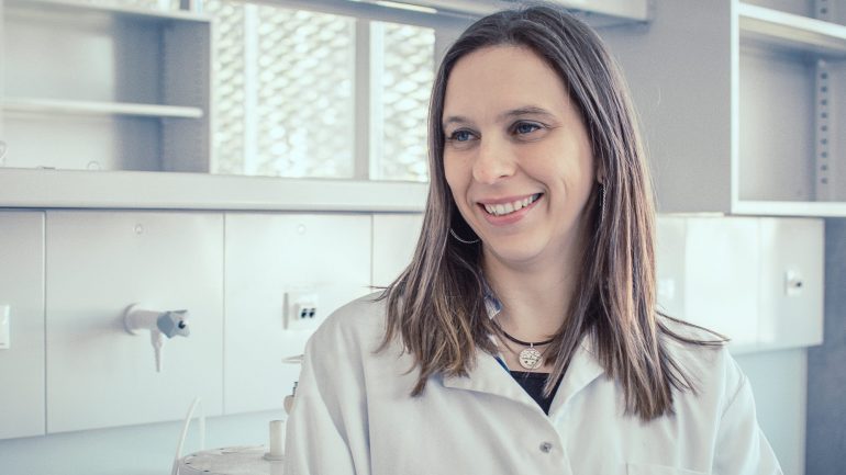 Para este concurso, a investigadora propôs o desenvolvimento de técnicas avançadas de engenharia de tecido para o tratamento de lesões e doenças ósseas