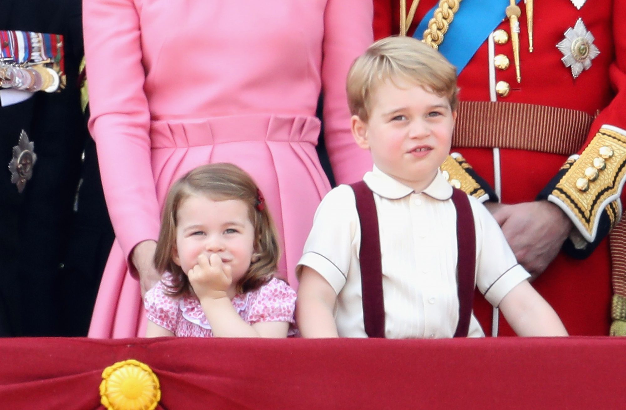 Família real. George e Charlotte já não podem fazer caretas