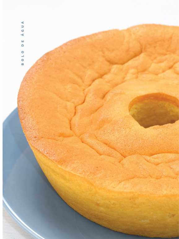 'Amor em Fatias' é o novo livro com receitas de bolos da avó. Temos 5 sugestões