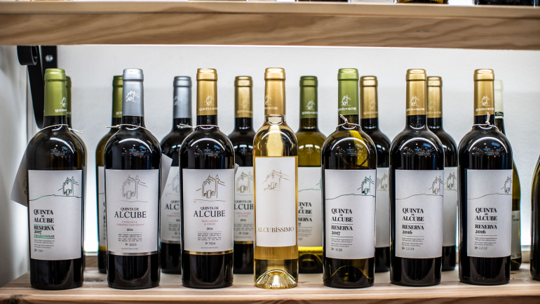 Dois Dedos de Conserva. 6 produtos que tem de conhecer na nova mercearia gourmet de Alvalade
