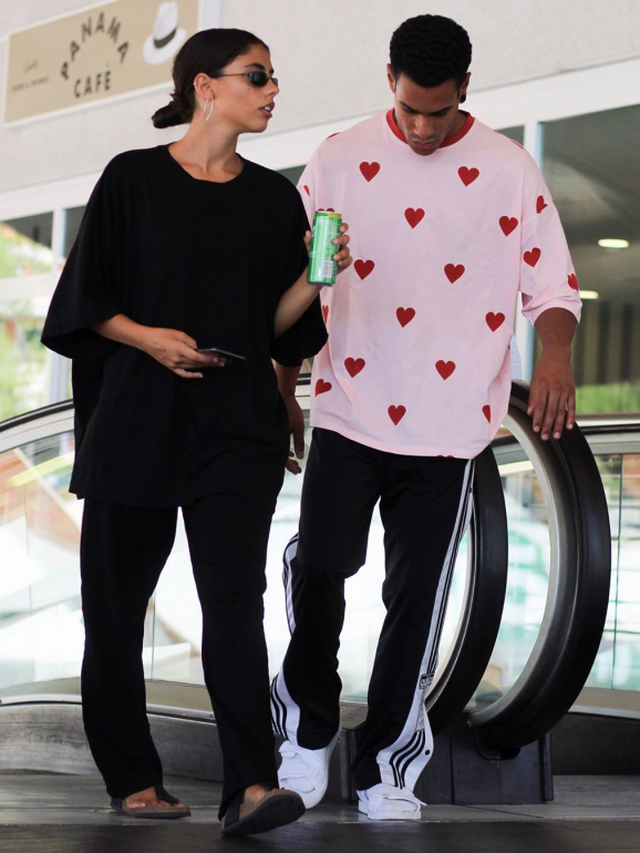 Esta é a primeira foto do casal no Instagram