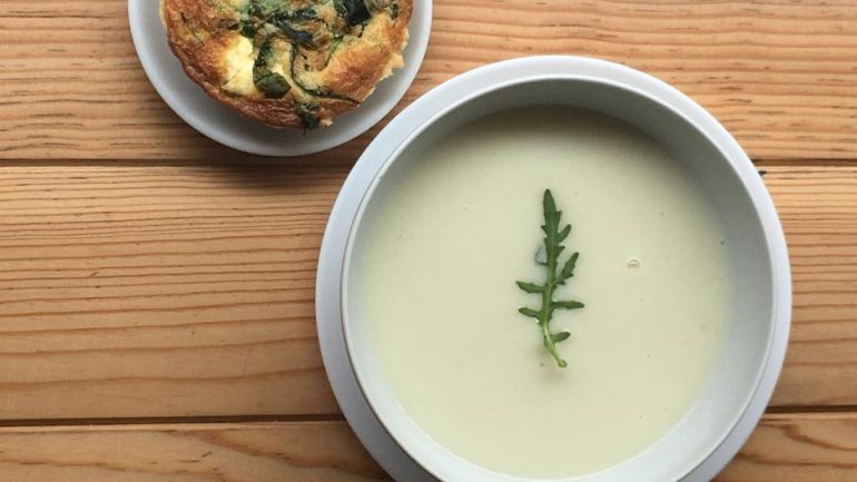 Creme de couve-flor e Quiche, no Pick Me.
