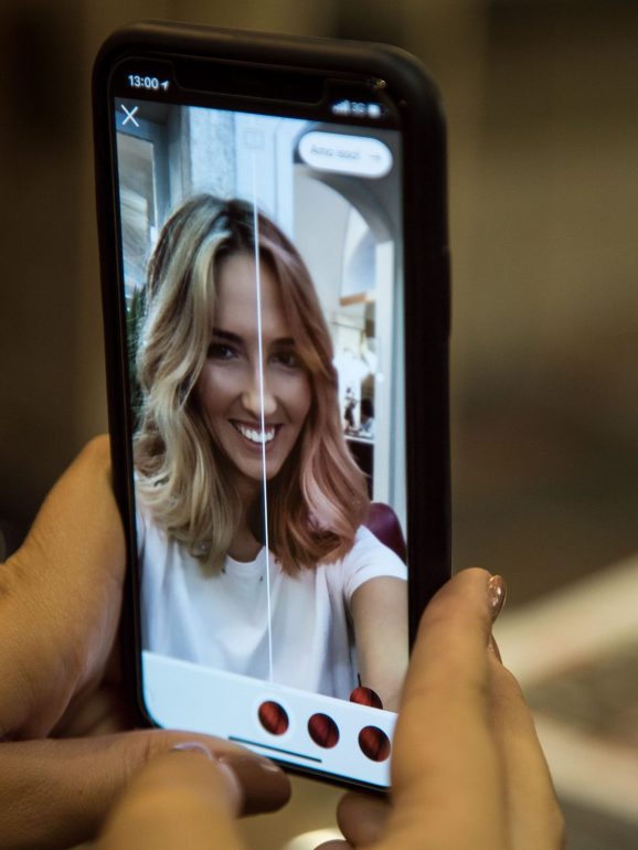 Style My Hair. Como eu uso esta app para ver se uma cor de cabelo me fica bem