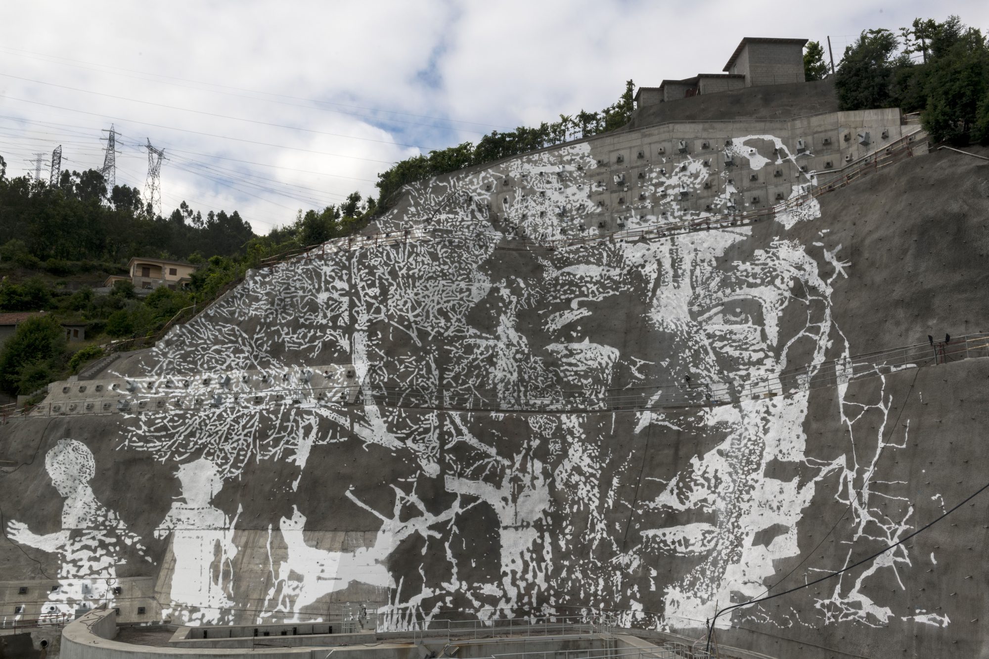 Rui Chafes, José Pedro Croft e Vhils com obras em três barragens