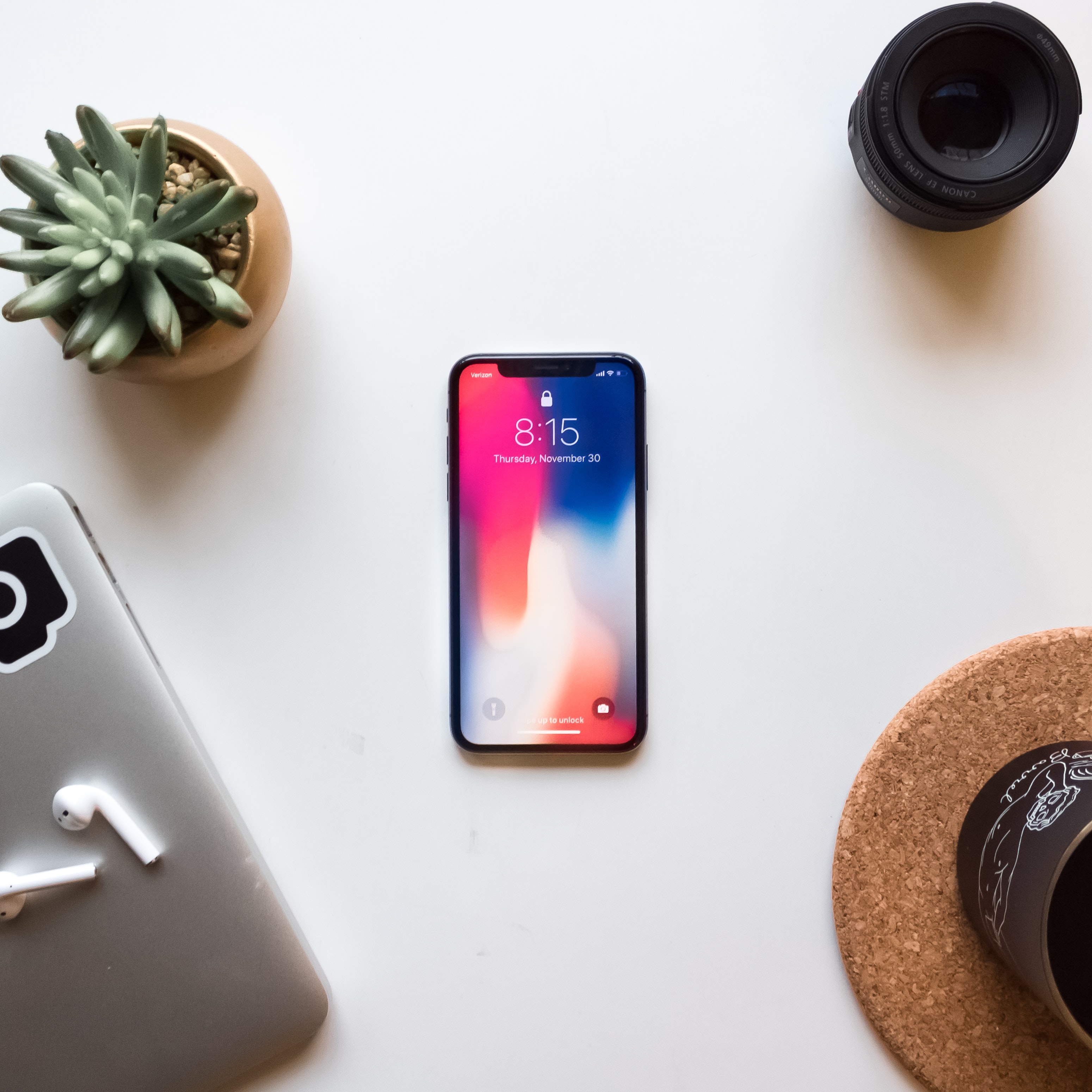 Quem usa iPhone deverá começar a ter internet via satélite (e pode estar para breve)