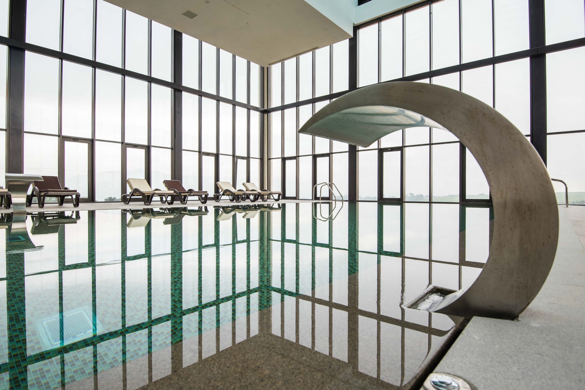 Crítica. O Vila Galé Sintra já abriu — e tem a melhor piscina interior de sempre
