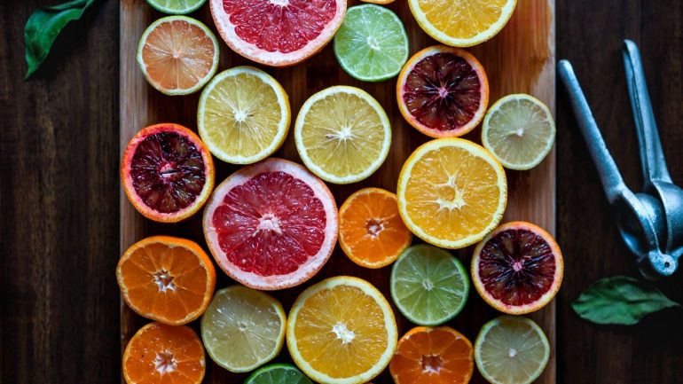 24 coisas que não sabe que o microondas faz (como impedir que a cebola faça chorar)