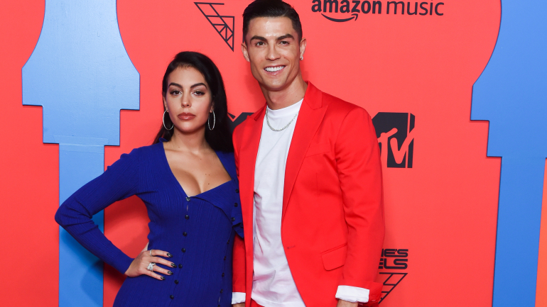 Cristiano Ronaldo e Georgina Rodríguez na cerimónia MTV EMAs 2019