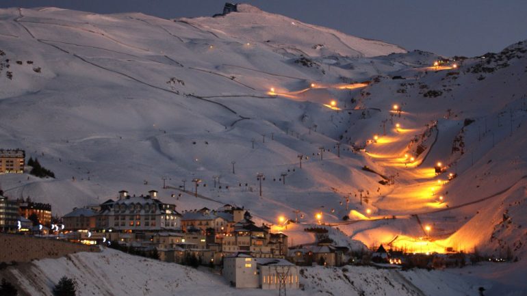 Férias da Páscoa. Sugestões low cost para ir uns dias para a neve