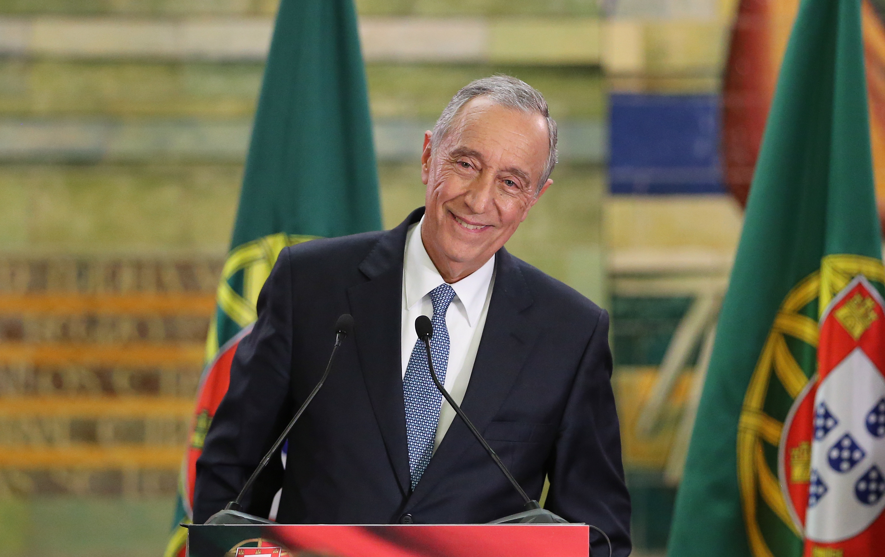 Marcelo foi à telescola dar uma lição: “A coisa mais importante da vida é a vida e a saúde”