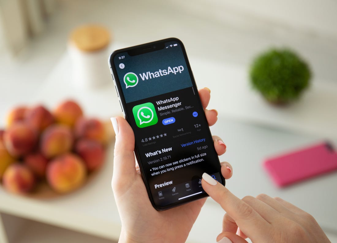 Muito em breve pode vir a ter de pagar para usar o WhatsApp. Saiba o que aí vem