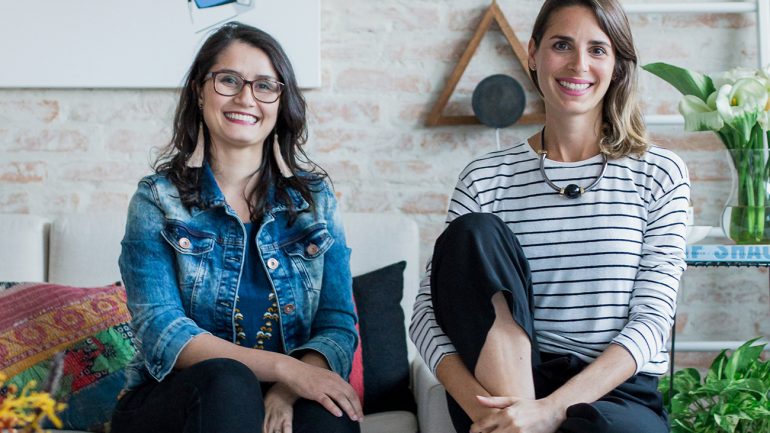 As autoras do blogues Histórias de Casa, Paula Passini e Bruna Lourenço