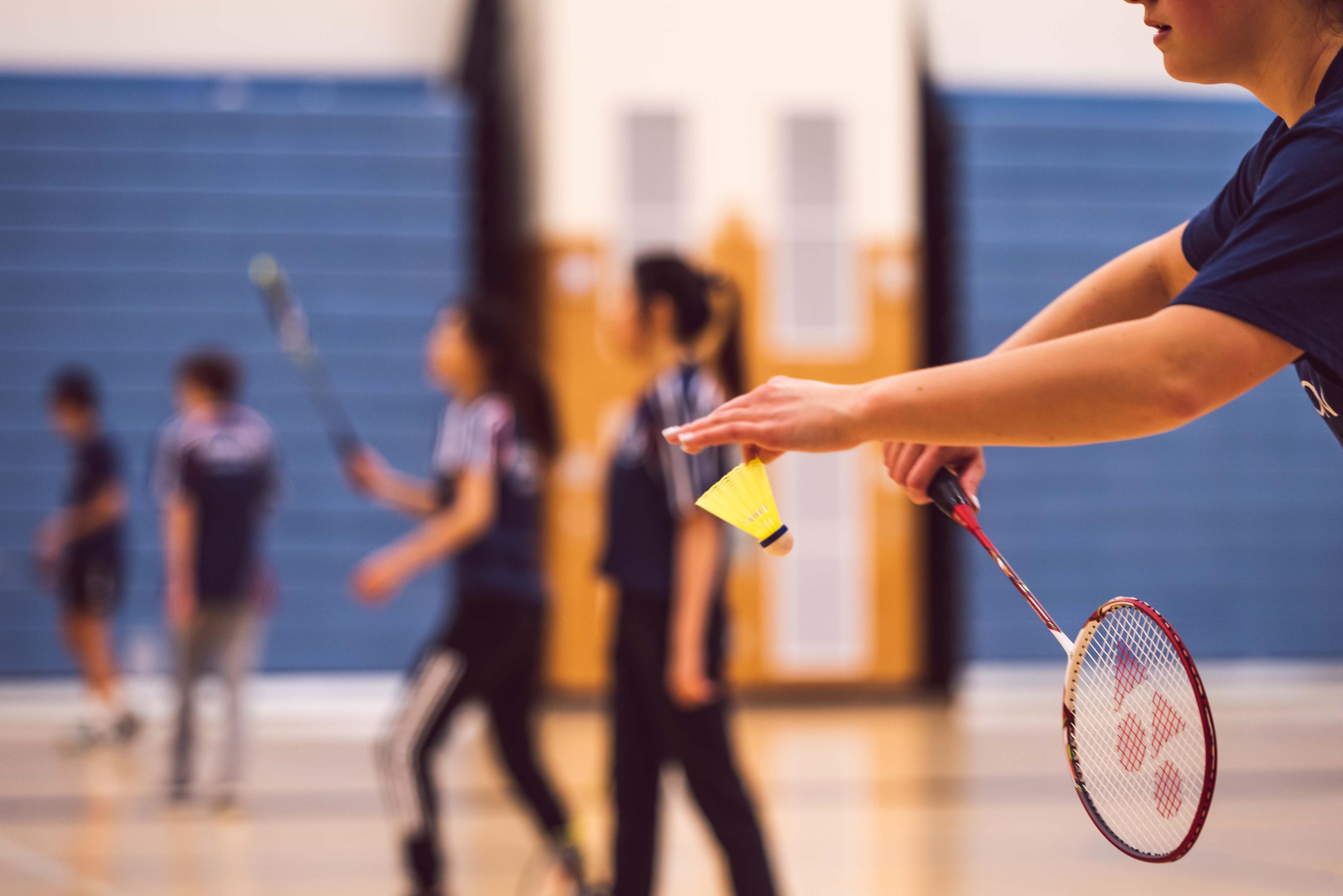 Educação Física nas Escolas. Futebol sim, mas com distância de 3 metros