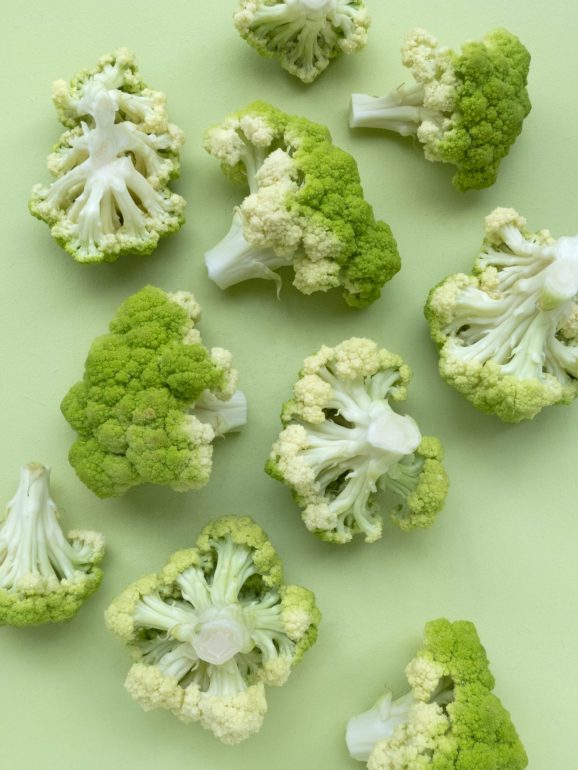 24 coisas que não sabe que o microondas faz (como impedir que a cebola faça chorar)