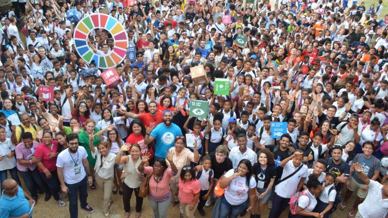 Voluntariado no estrangeiro. 5 organizações mundiais para onde pode ir ajudar