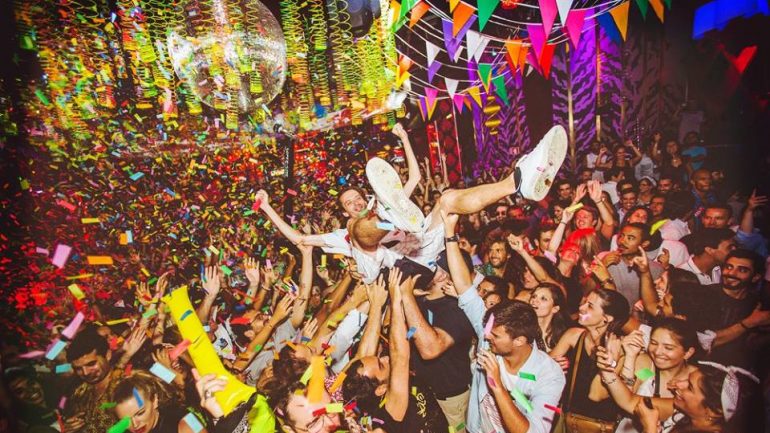 Revenge of the 90s: qual é o segredo da festa mais épica de sempre?