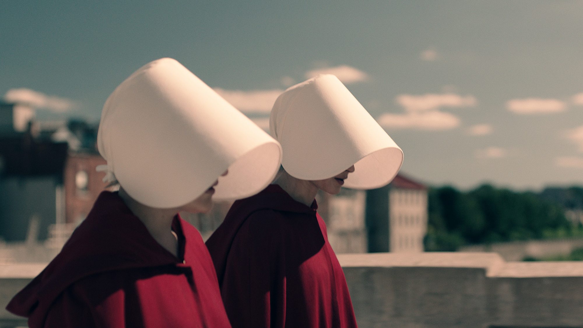 A segunda temporada de “The Handmaid’s Tale” ainda agora começou mas já está confirmada uma terceira