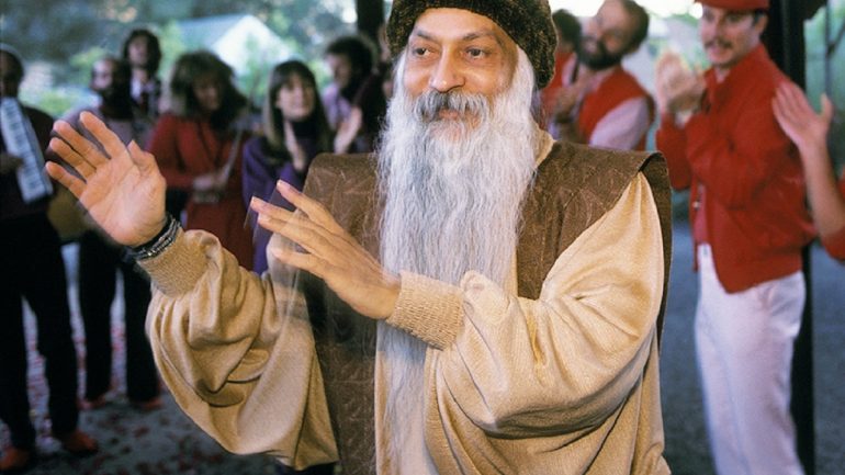 Osho era uma figura carismática. Morreu a 19 de janeiro de 1990