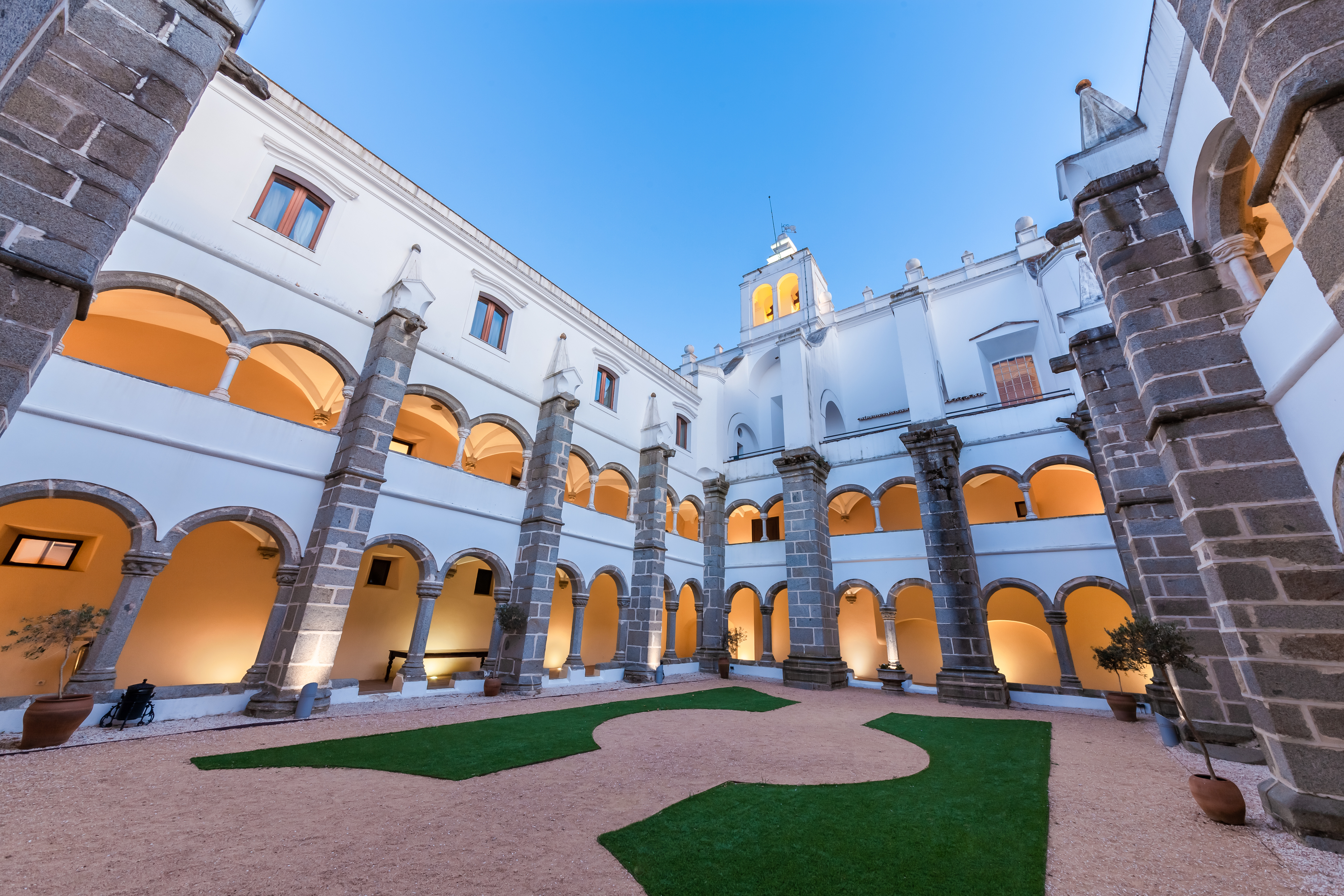 Última chamada para provar vinhos, fazer compotas e ver Évora à boleia do Convento do Espinheiro