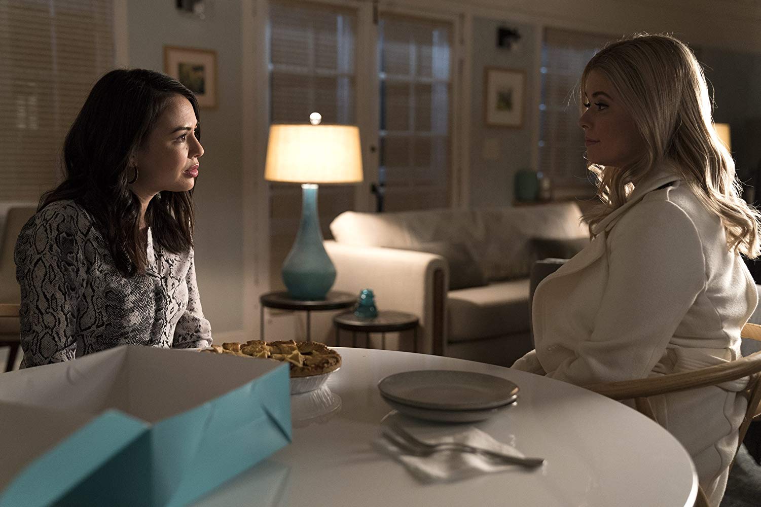 “Pretty Little Liars” volta à televisão com um novo spin-off