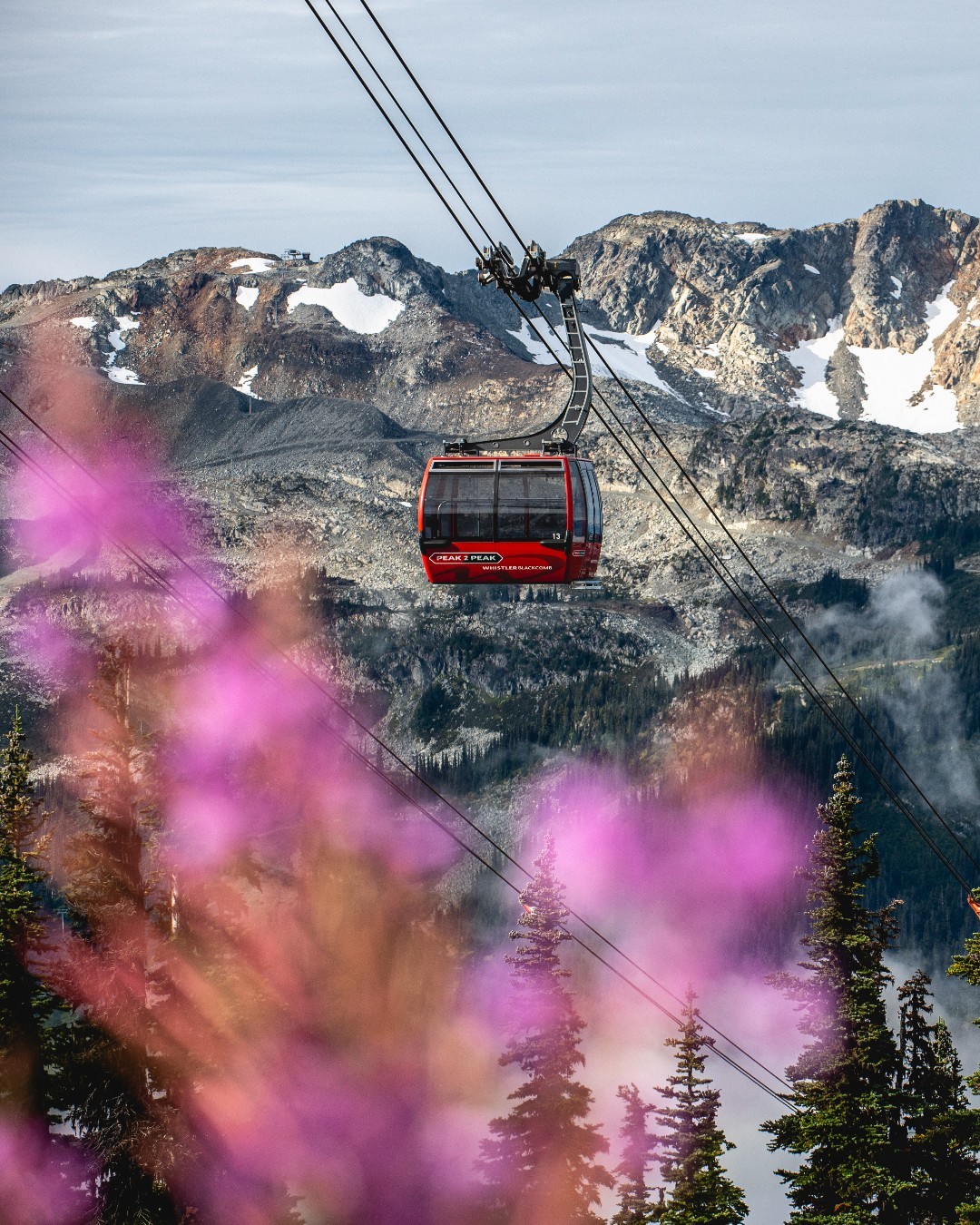 Peak 2 Peak Gondola (Whistler, Canadá) Peak 2 Peak Gondola (Whistler, Canadá)
