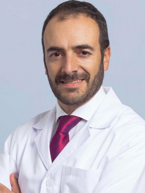 Vítor Fonseca é pneumologista no Hospital de Cascais e diz que o número de mortes por asma em Portugal é muito reduzido