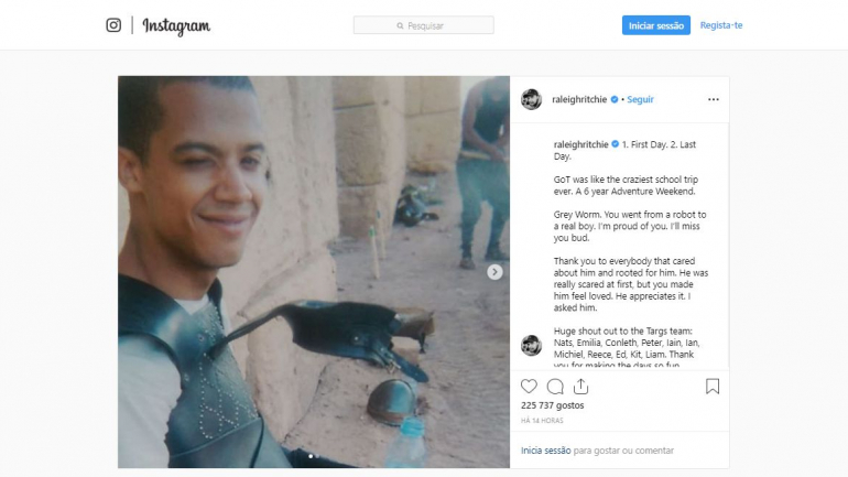 'Obrigado a todos que se preocuparam e torceram por ele [Verme Cinzento]', escreveu Jacob Anderson