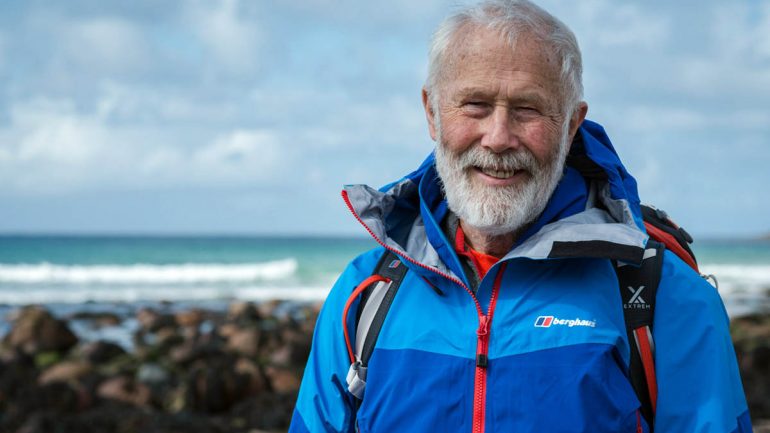 Chris Bonington tem 83 anos e participou em 19 expedições nos Himalaias