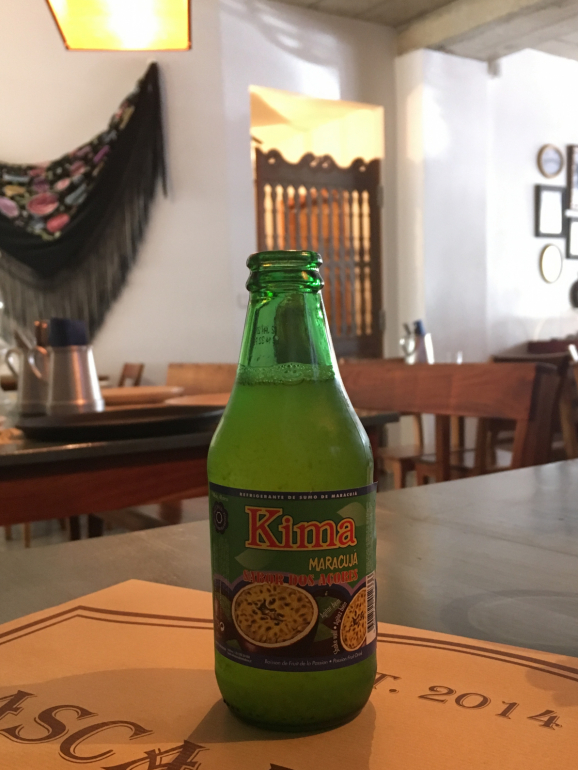 14 coisas que tem de comer e beber se passar pela ilha Terceira