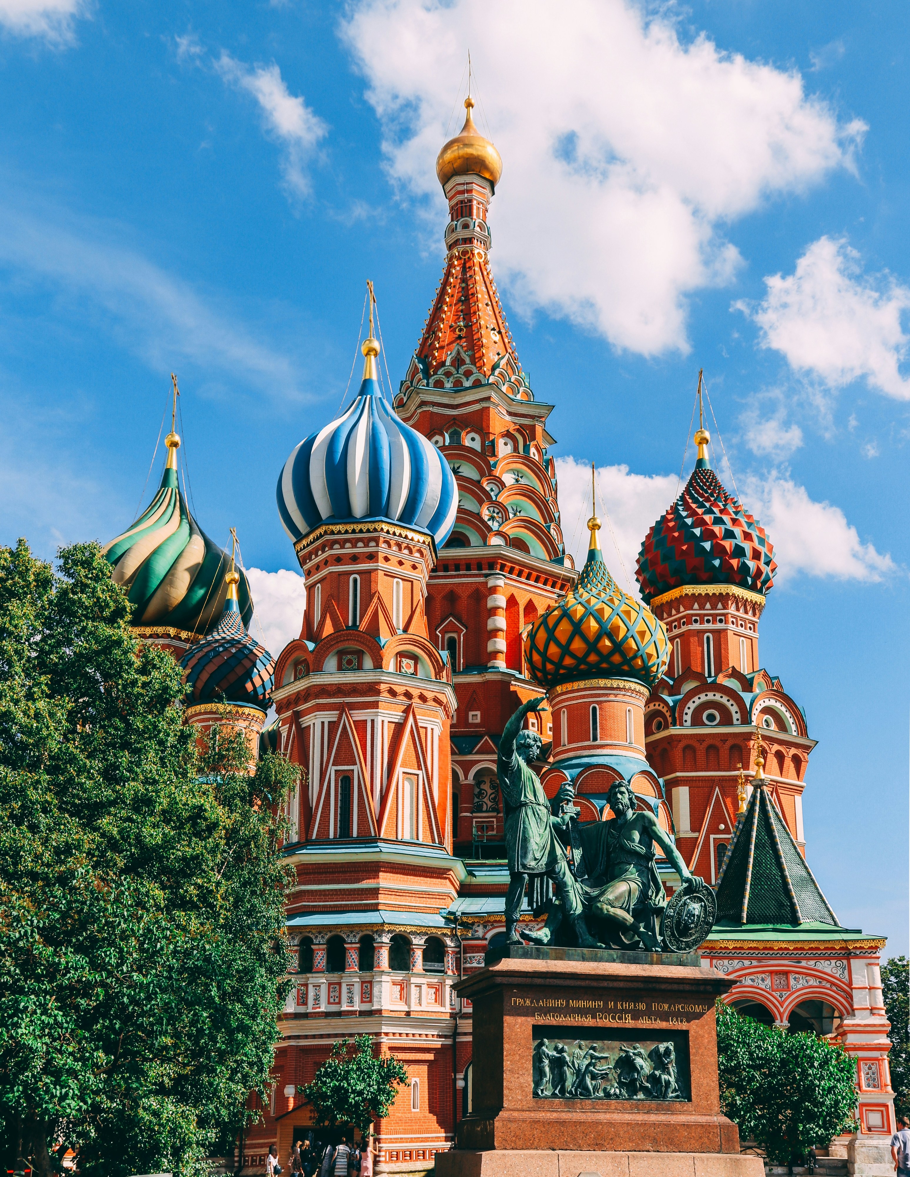 6. Catedral de São Basílio – Moscovo, Rússia (Ortodoxa Russa)