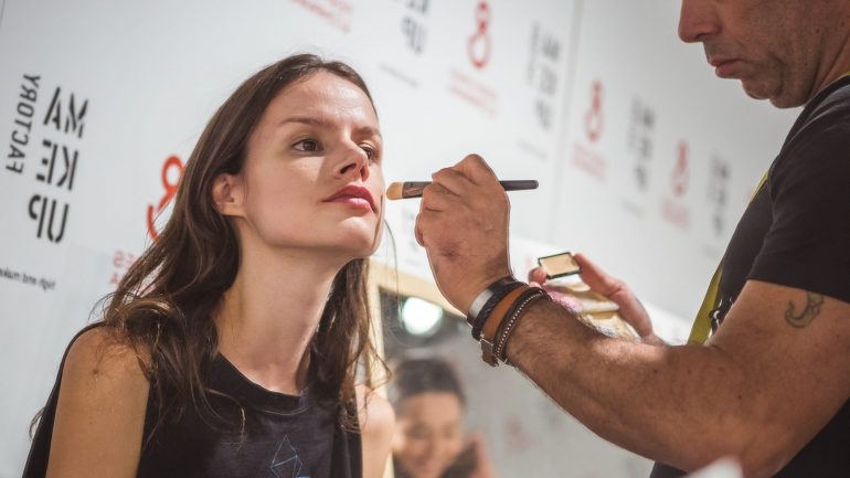Joana Hamrol acredita que a postura é muito importante para no momento do desfile