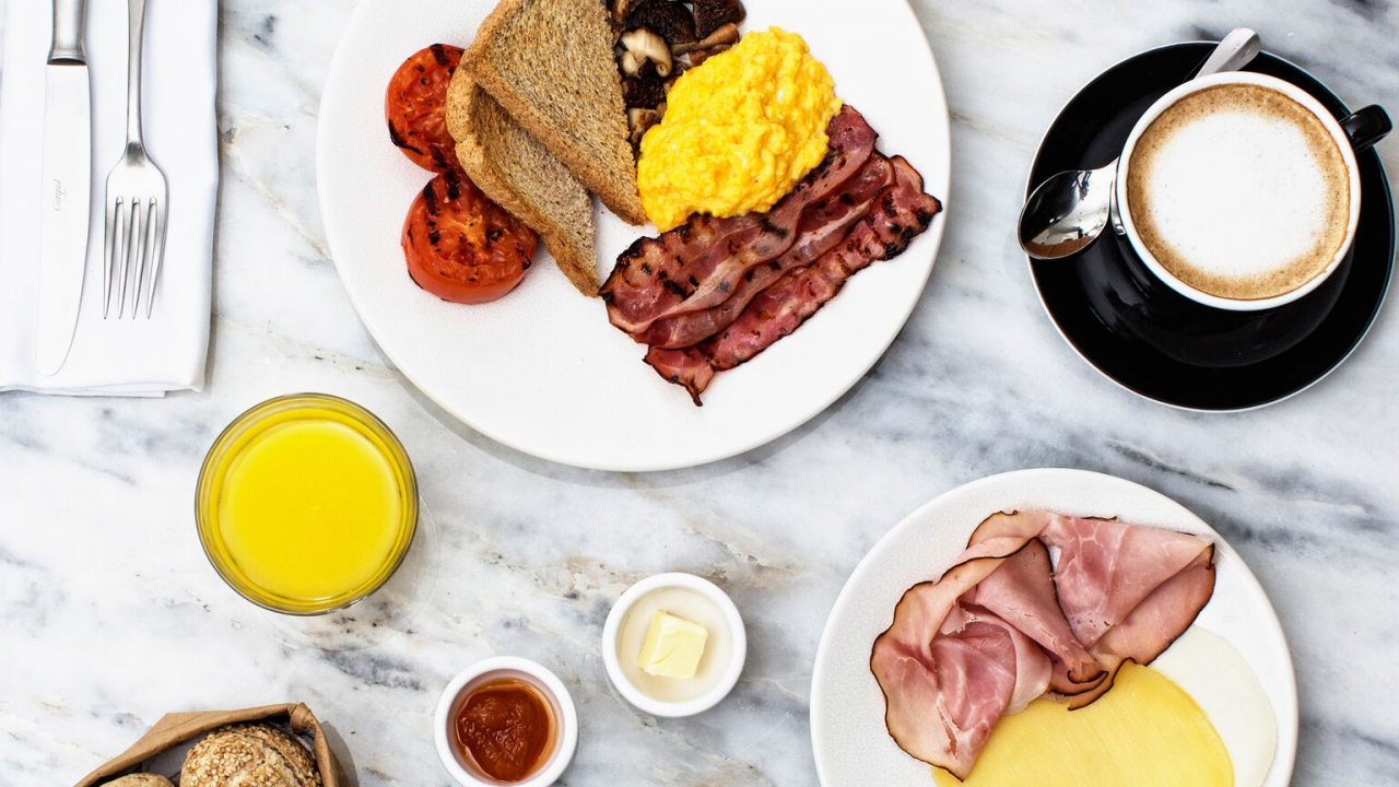Panquecas, sushi e ovos mexidos. 13 novos brunches para experimentar já este fim de semana