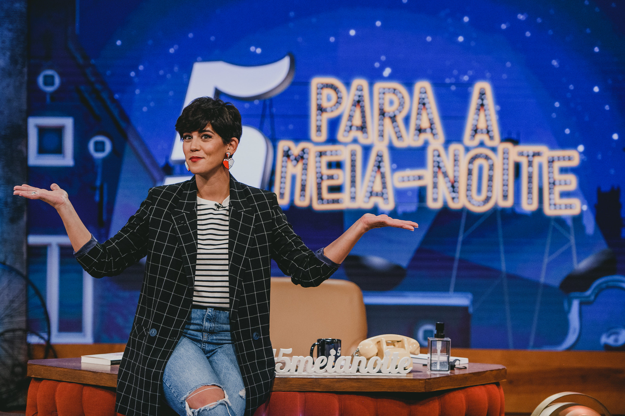 “5 Para a Meia Noite”. Já se sabe quem é o novo apresentador do talk show da RTP1