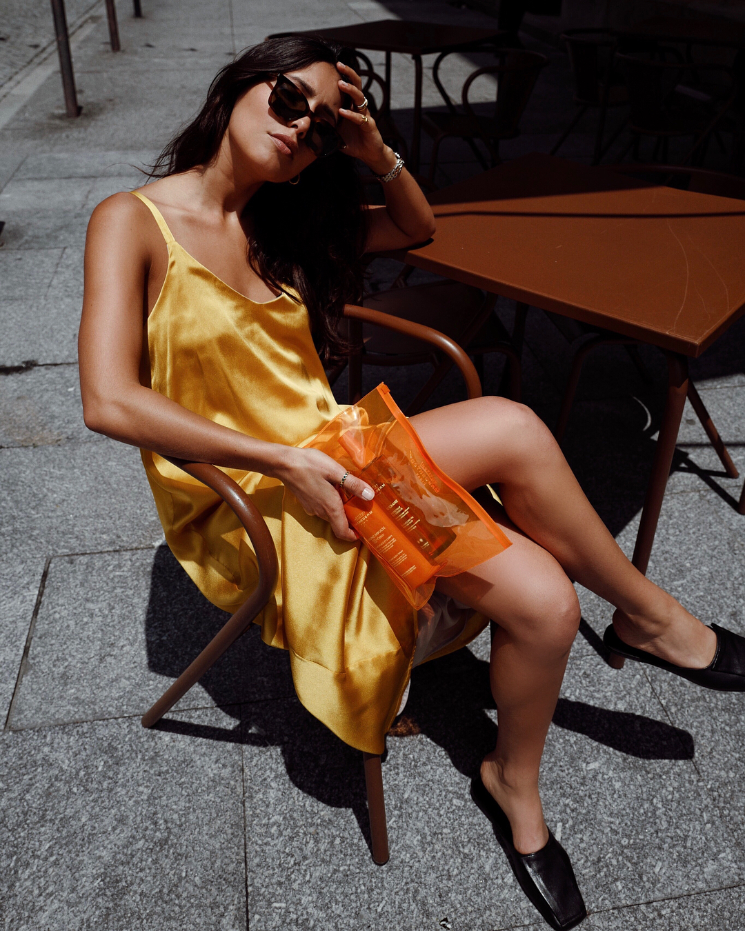 Slip dress. 12 ideias de como usar o vestido mais visto no Instagram