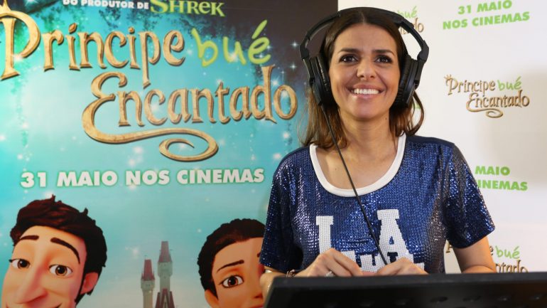Cuca Roseta é Leonor no filme — uma mulher corajosa e imune aos encantos do príncipe, embora no final chegue mesmo a apaixonar-se por ele