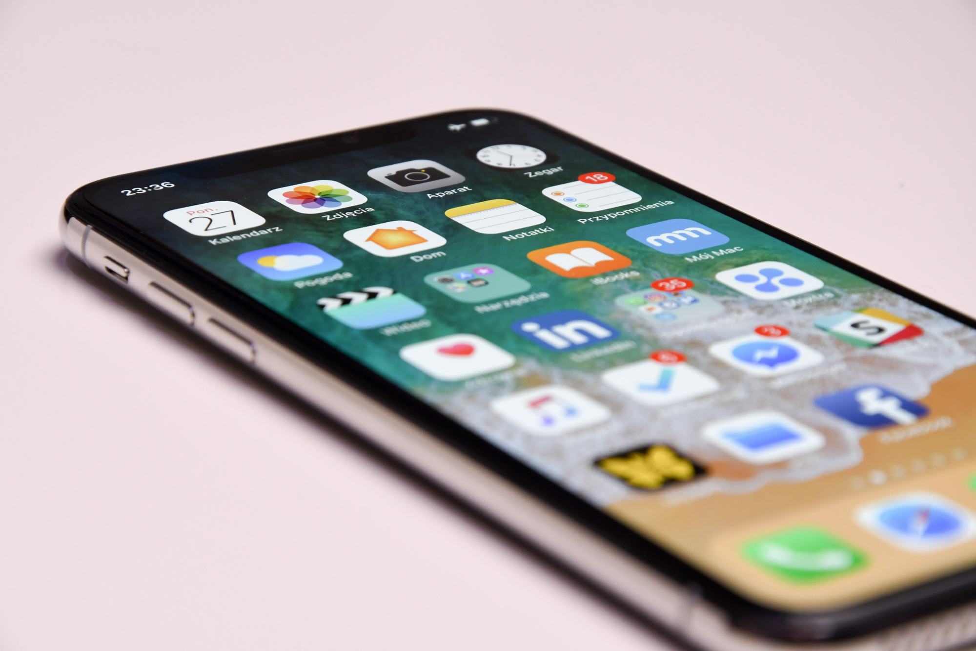 Encontrada falha de segurança no FaceTime do iPhone (não precisa de atender para ser visto e ouvido)