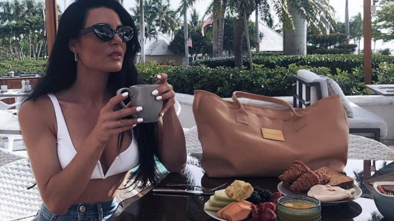 Também ao pequeno almoço Diana Monteiro gosta de comer fruta e beber sumo de laranja