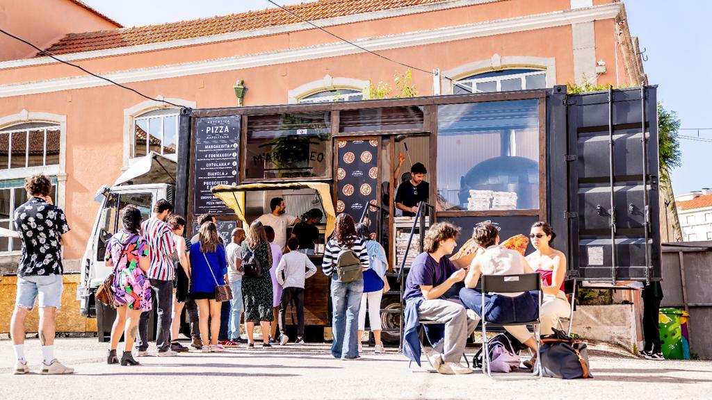 A M’arrecreo Pizzeria celebra 5 anos na nova rulote de pizza em Arroios (e os preços são amigos da carteira)