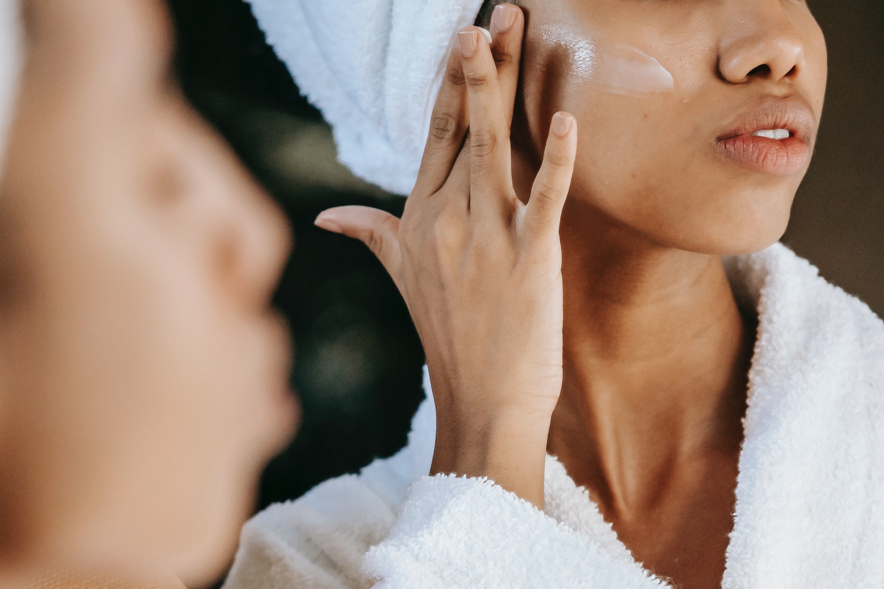 10 produtos de beleza que não podem faltar na sua rotina