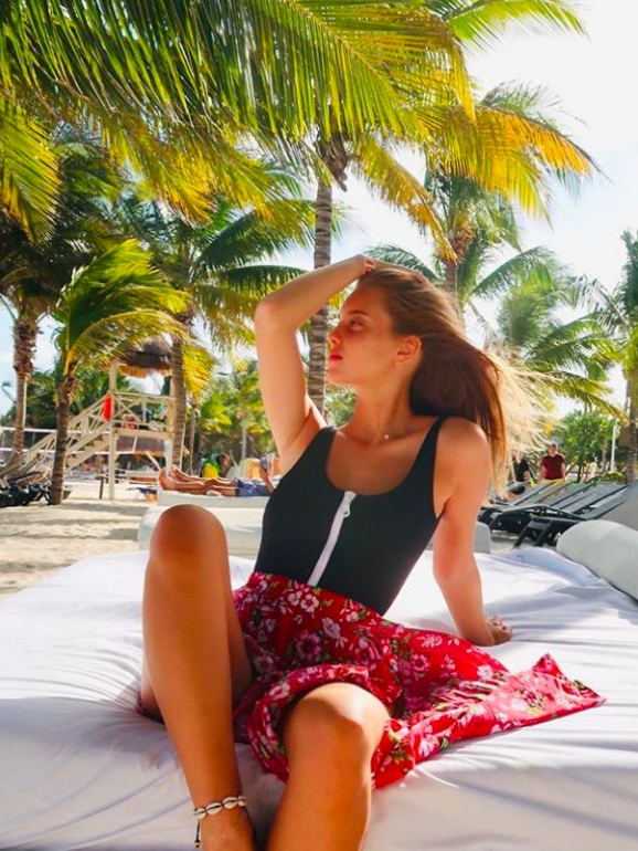 O hotel de luxo e as fotos da namorada de João Félix, de férias no México