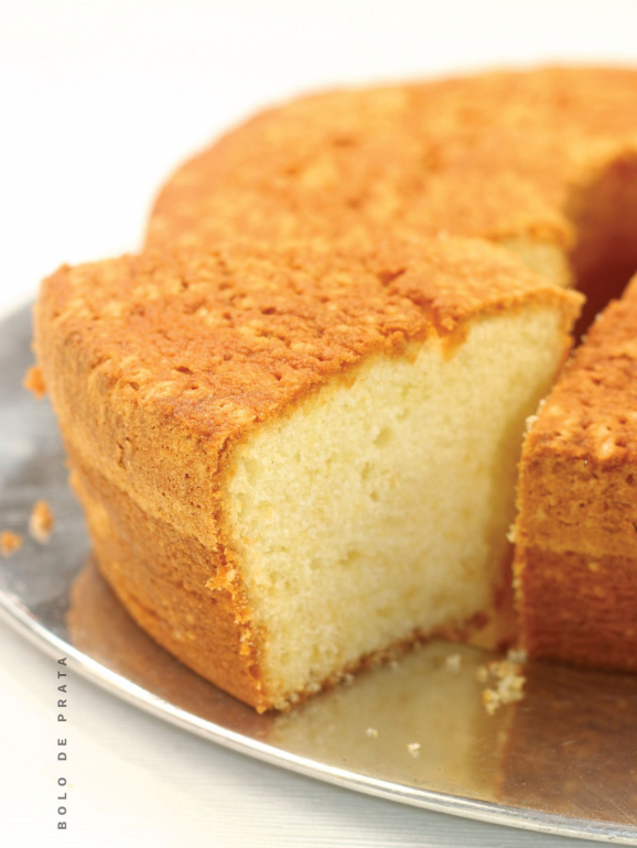 'Amor em Fatias' é o novo livro com receitas de bolos da avó. Temos 5 sugestões