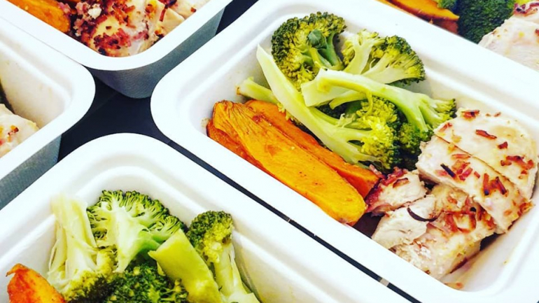 Marmitas saudáveis, vegetarianas ou vegan sem ter de cozinhar durante uma semana? Há 10 sítios onde pode encomendar