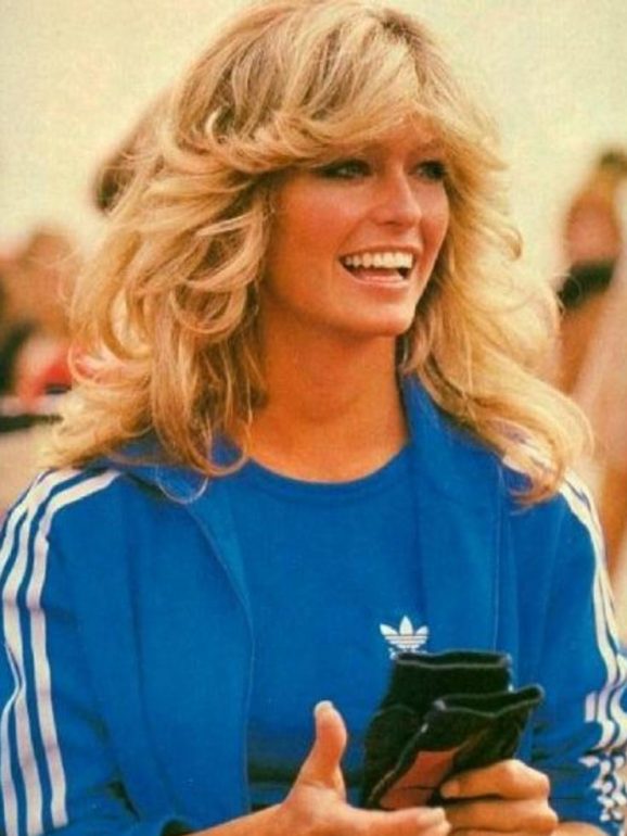 Farrah Fawcett era considerada um ícone de moda mundial nos anos 70