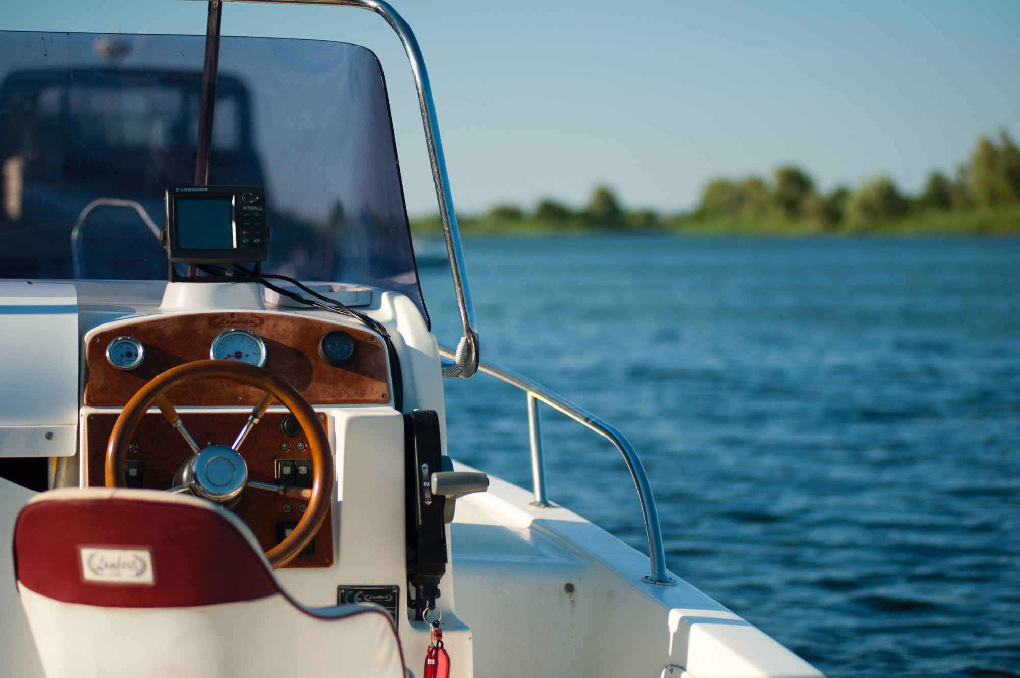 Passar a noite num barco? 8 escapadinhas (perto de Lisboa e do Porto) para fazer em setembro